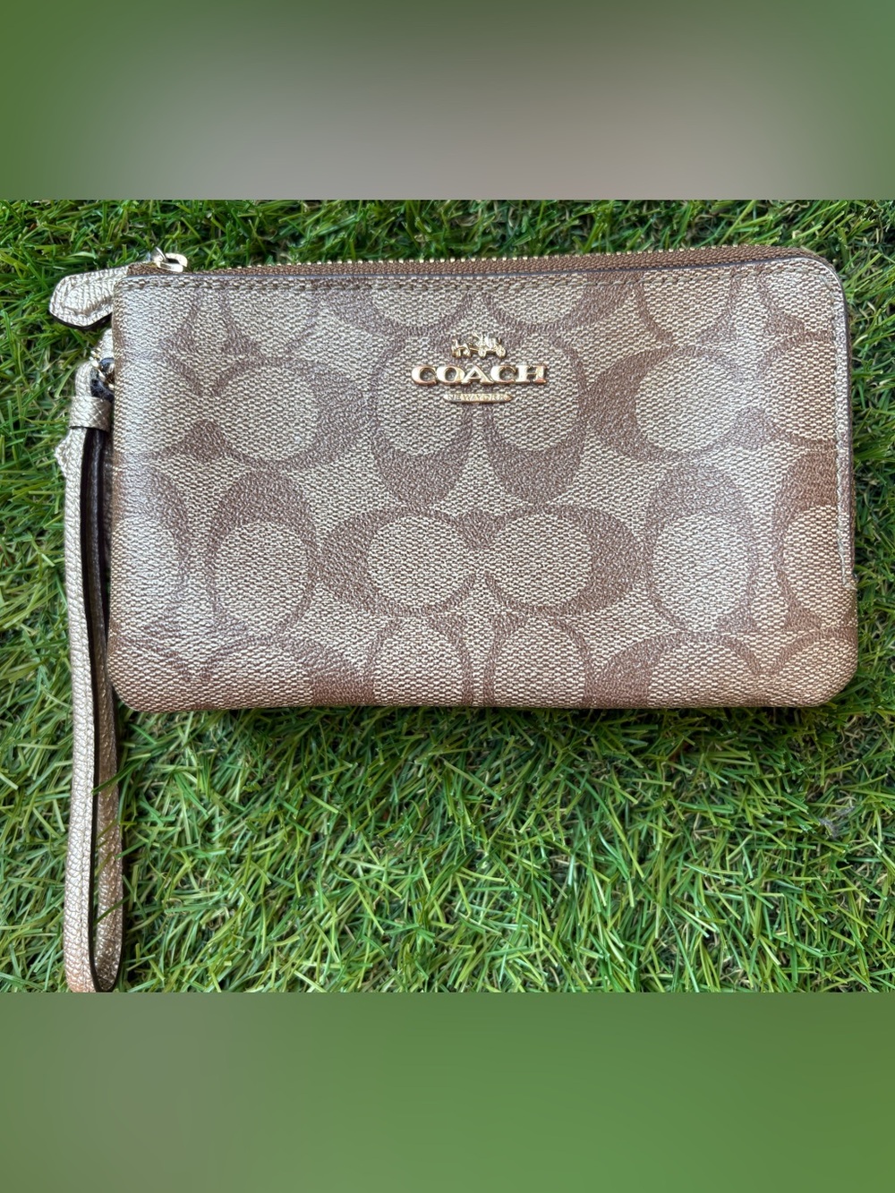 Coach Signature Double Zip Wallet with Gold Logo